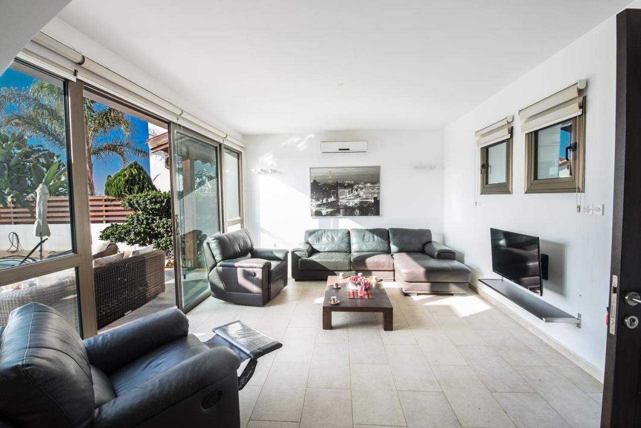 Kymma Villas By The Sea Ayia Napa Bagian luar foto