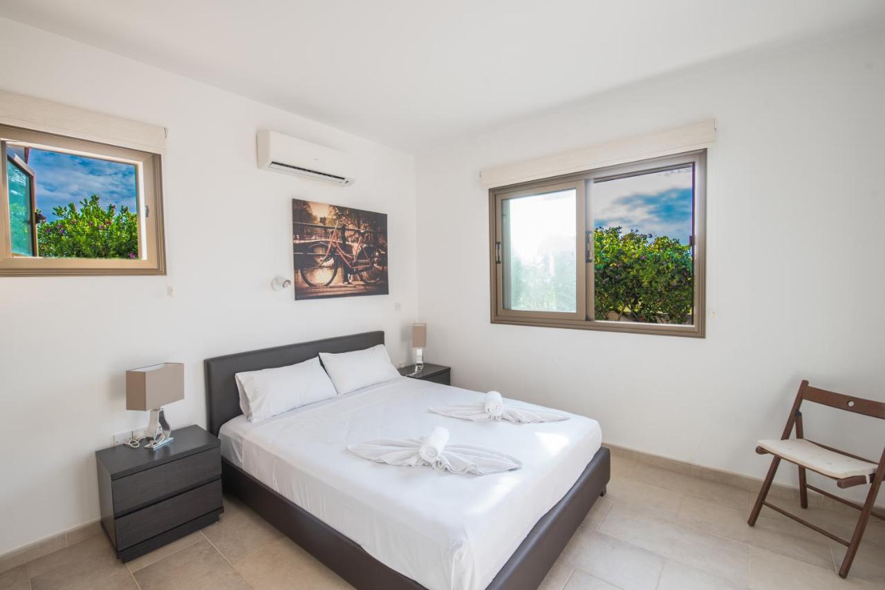 Kymma Villas By The Sea Ayia Napa Bagian luar foto